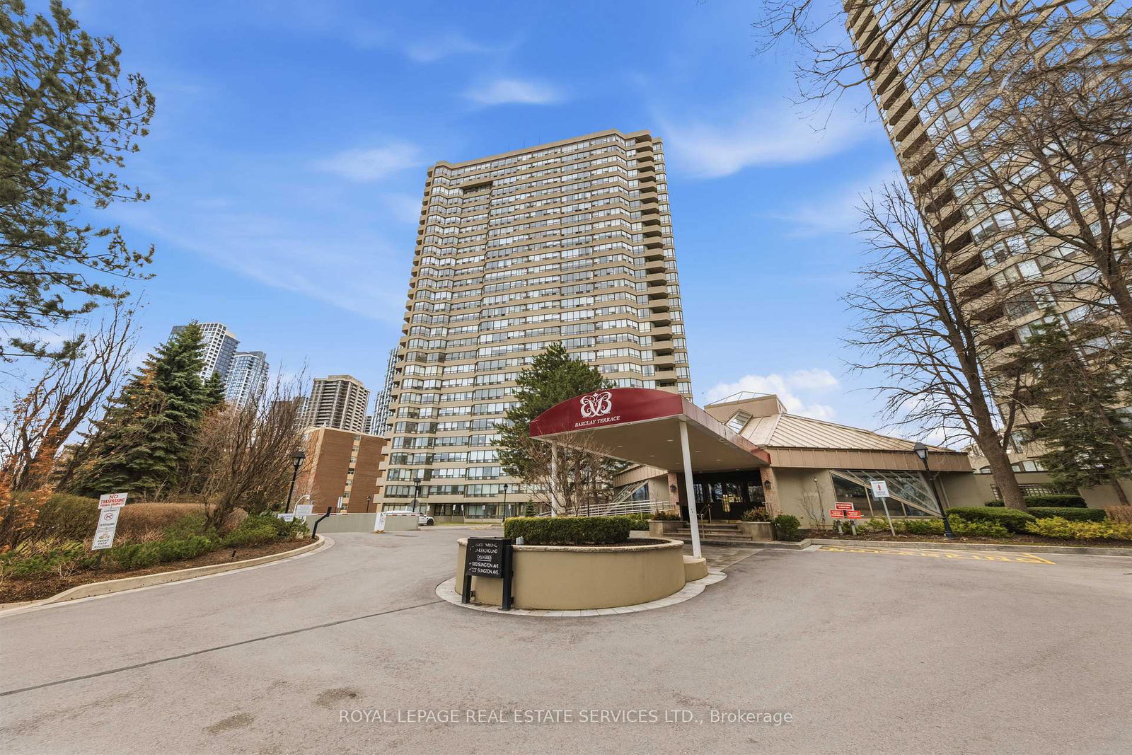 1300-islington-avenue-etobicoke-ontario-w13002160
