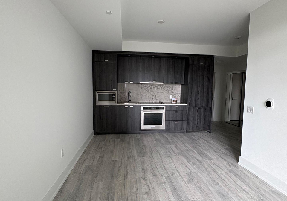 858-dupont-street-toronto-ontario-w13002214