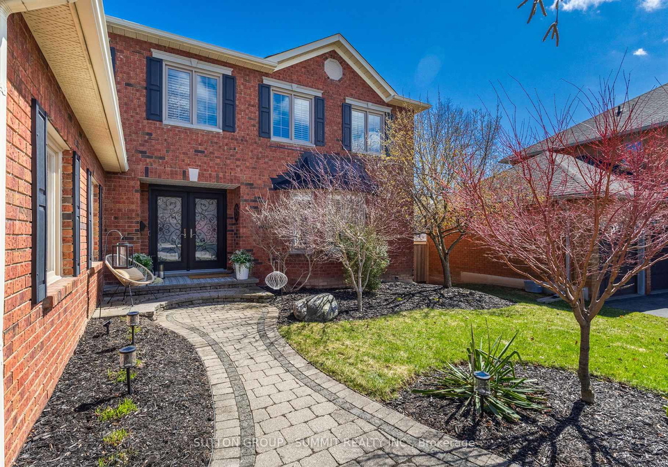 1354-winterberry-drive-burlington-ontario-w13002338
