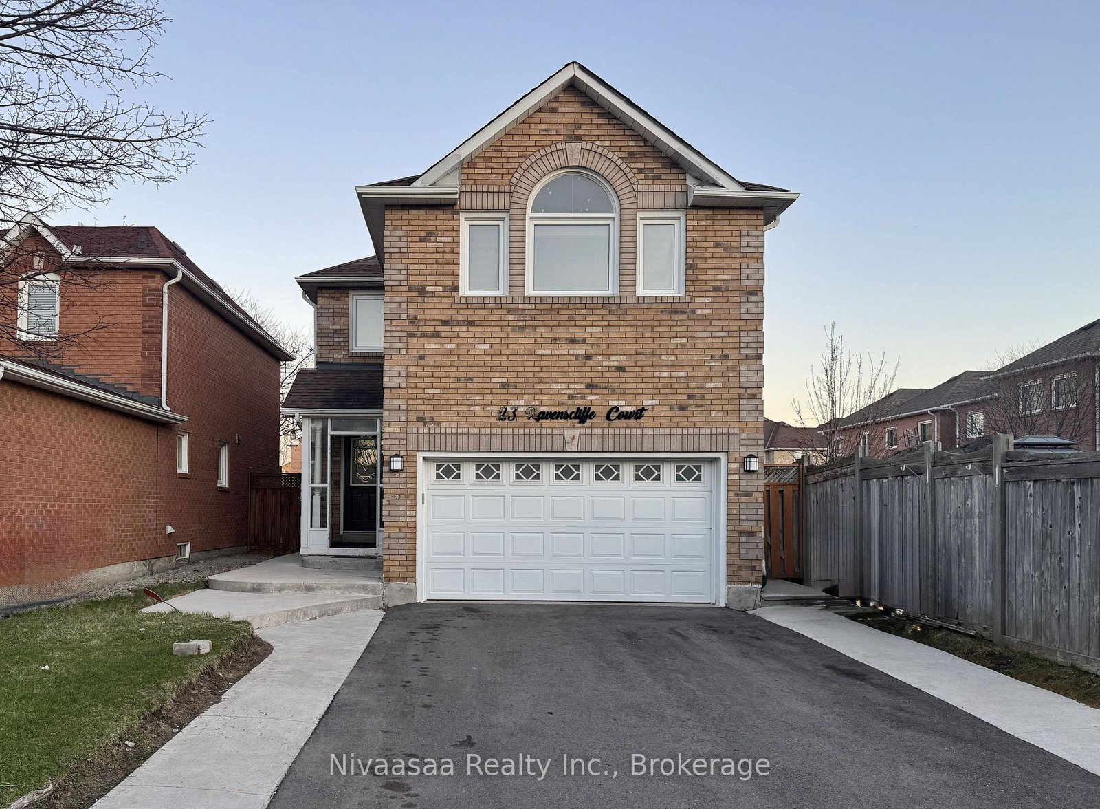 23-ravenscliffe-court-brampton-ontario-w13002426