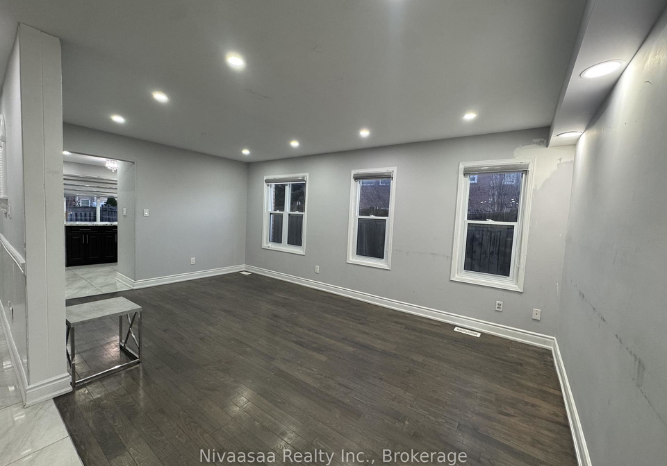 23-ravenscliffe-court-brampton-ontario-w13002426