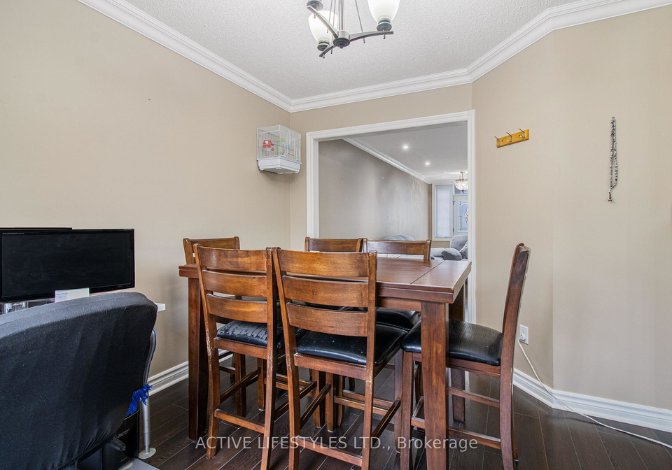 10-hartnell-square-brampton-ontario-w13002548