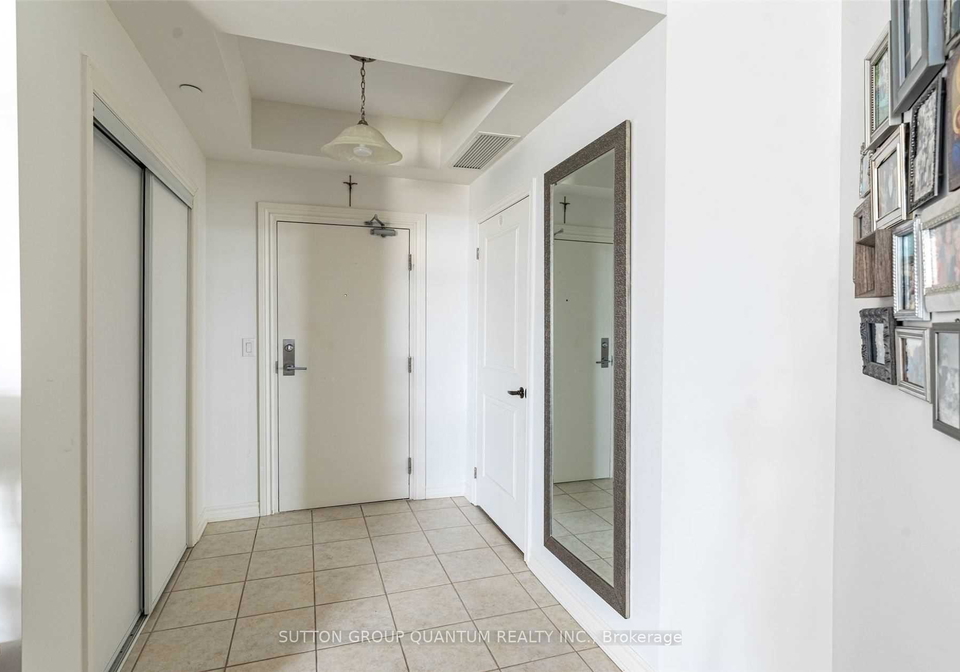 2300-upper-middle-road-w-oakville-ontario-w13002798