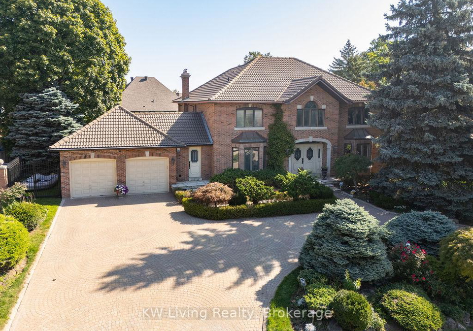 1070-geran-crescent-mississauga-ontario-w13003076