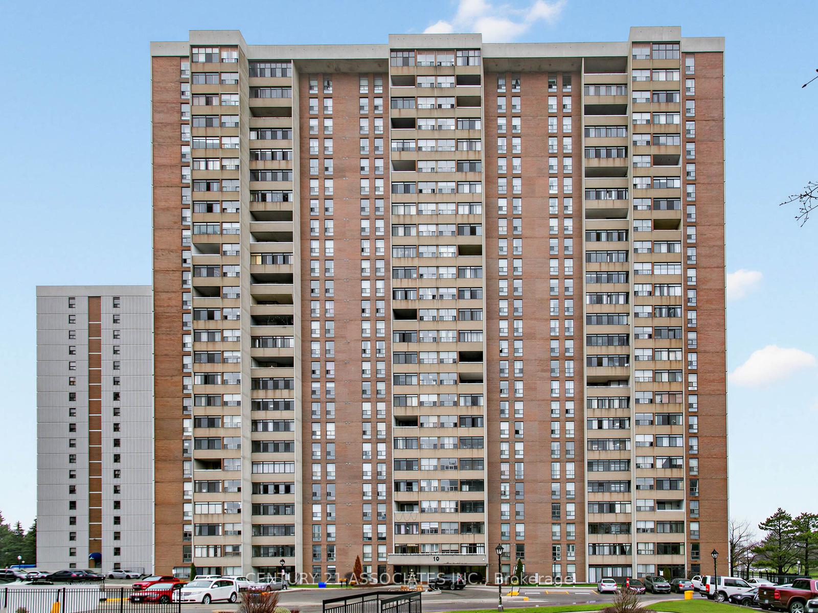 18-knightsbridge-road-brampton-ontario-w13003400