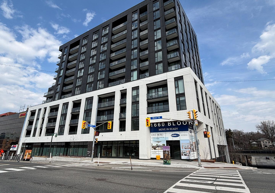 1660-bloor-street-w-toronto-ontario-w13003430