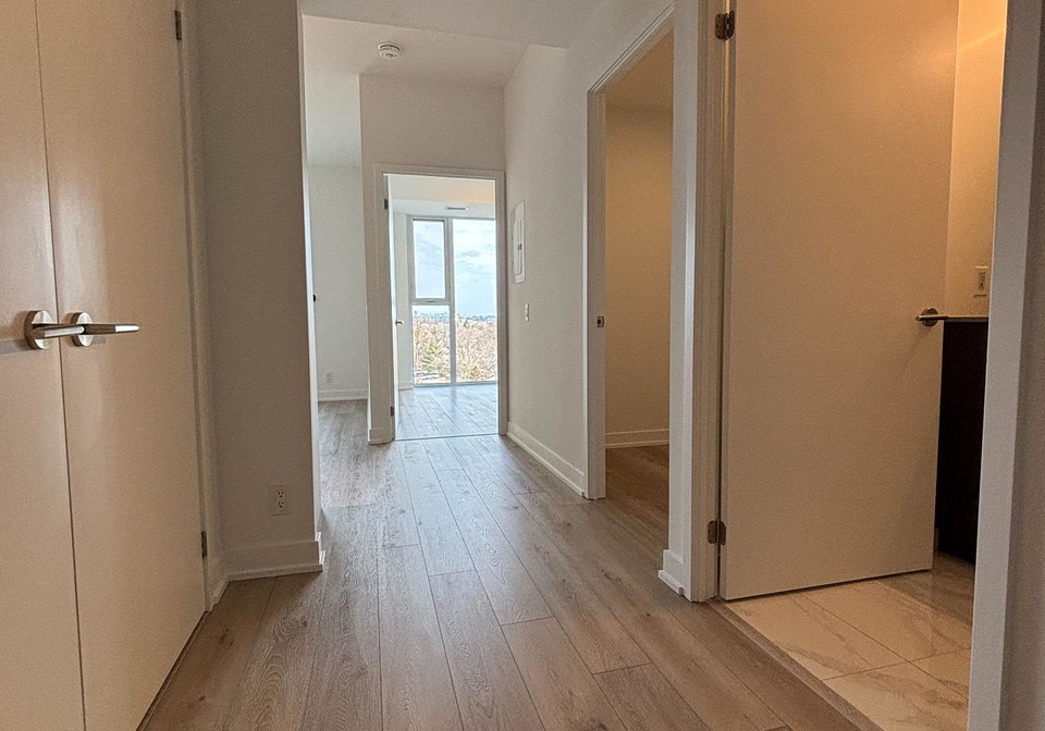 1660-bloor-street-w-toronto-ontario-w13003430
