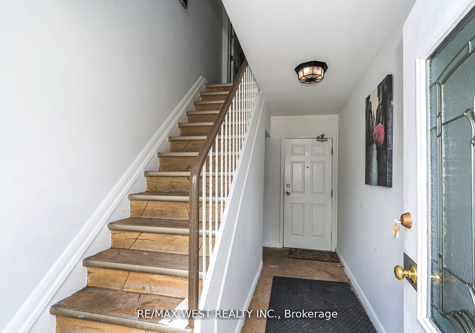 34-penhurst-avenue-etobicoke-ontario-w13003476