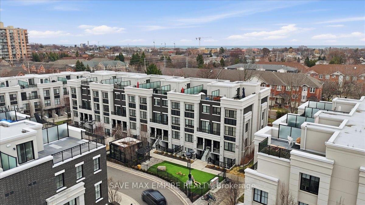 652-cricklewood-drive-mississauga-ontario-w13003498