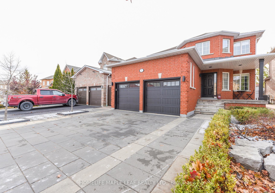 7-southbury-manor-drive-caledon-ontario-w13003886