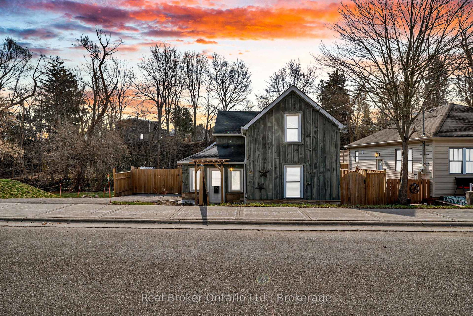 28-church-street-w-halton-hills-ontario-w13003994