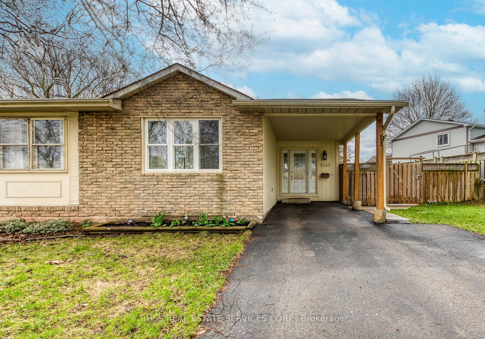 2240-manchester-drive-burlington-ontario-w13004002