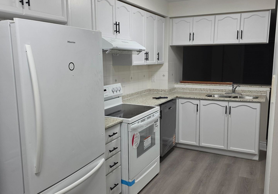 5865-dalebrook-crescent-mississauga-ontario-w13004070