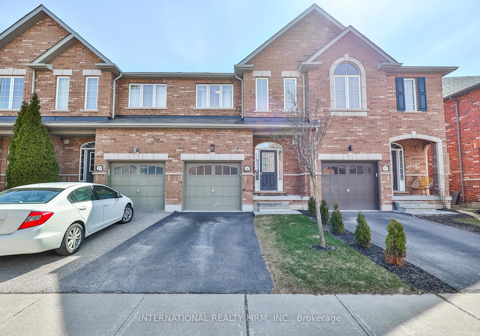 651-farmstead-drive-milton-ontario-w13004292
