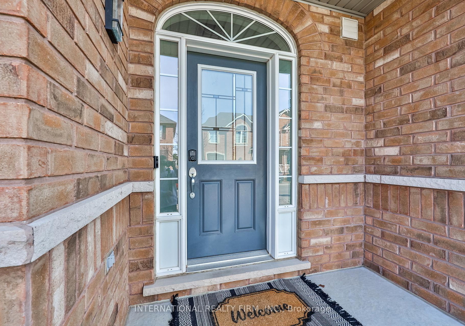 651-farmstead-drive-milton-ontario-w13004292