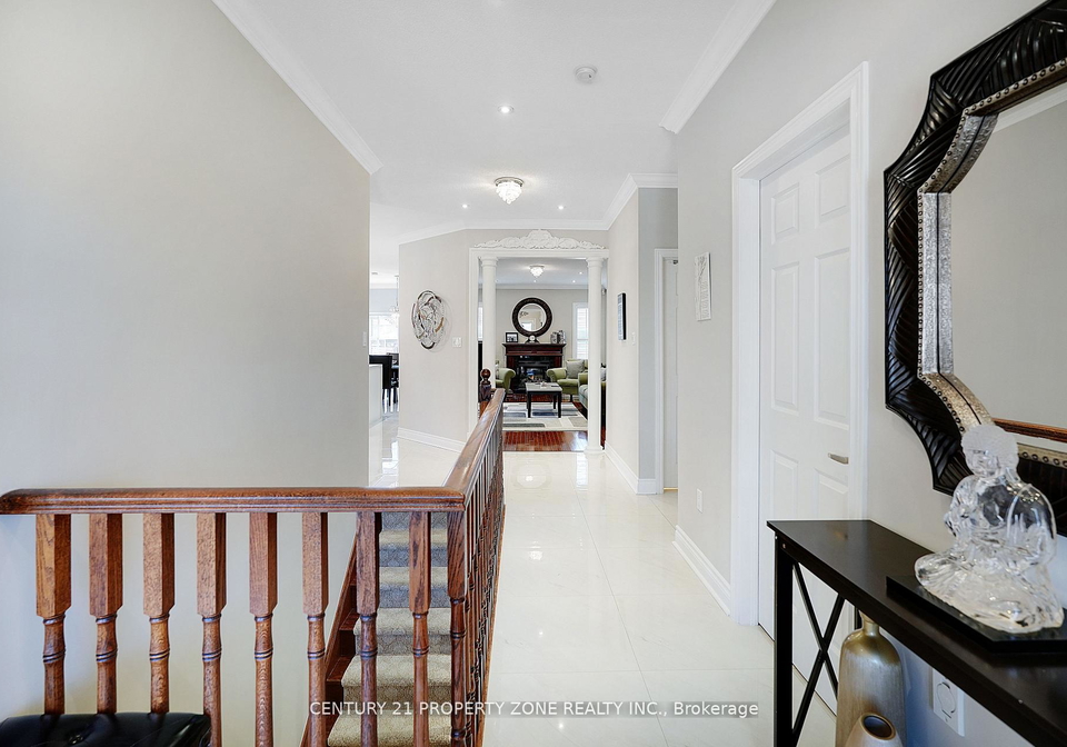 38-castlegate-boulevard-brampton-ontario-w13004390