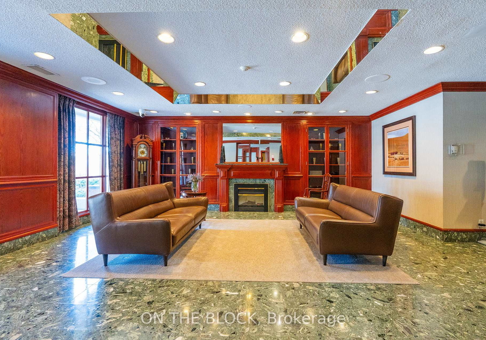880-dundas-street-w-mississauga-ontario-w13004510