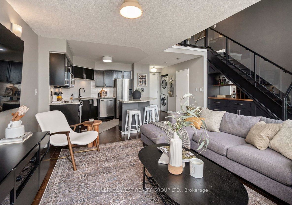 250-manitoba-street-etobicoke-ontario-w13004522