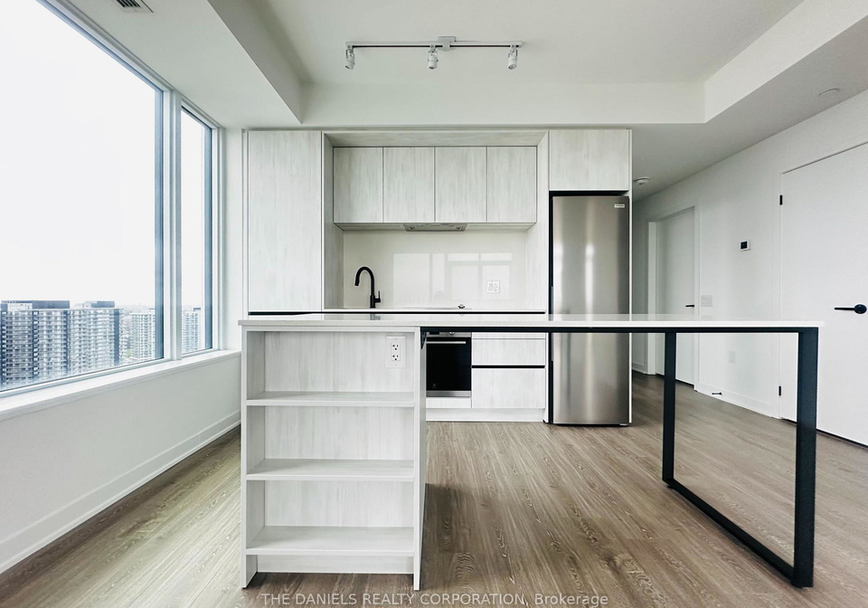 2495-eglinton-avenue-w-mississauga-ontario-w13004544