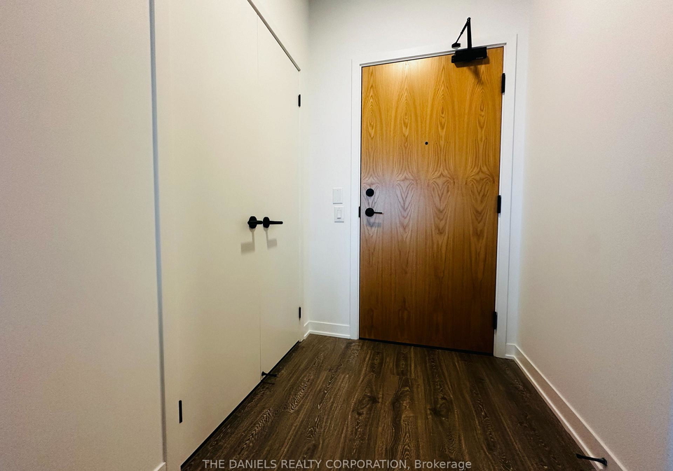 2495-eglinton-avenue-w-mississauga-ontario-w13004548