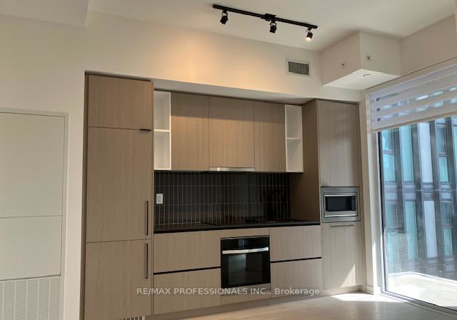 1285-dupont-street-toronto-ontario-w13004550