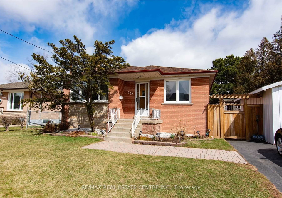 539-weynway-court-oakville-ontario-w13004820