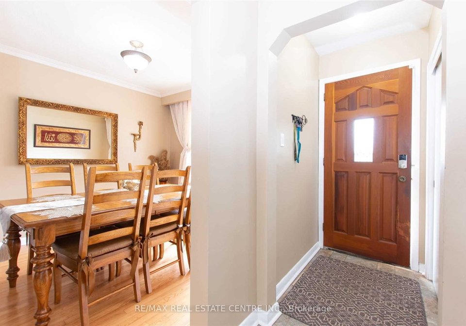 539-weynway-court-oakville-ontario-w13004820