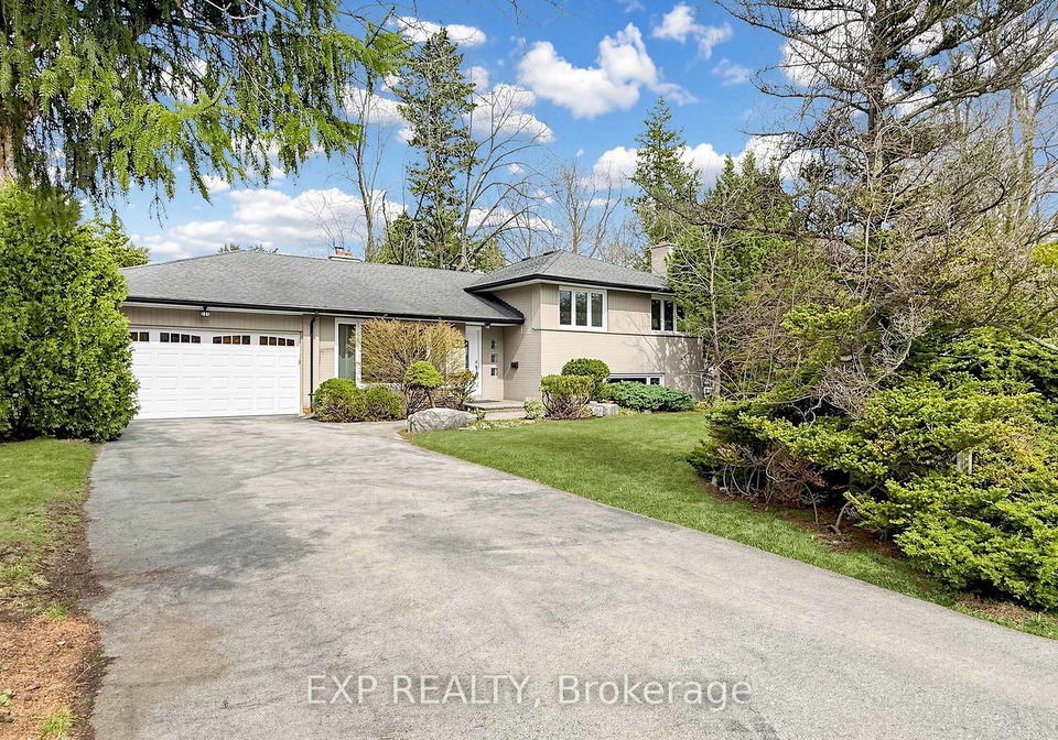 261-pinehurst-drive-oakville-ontario-w13004970