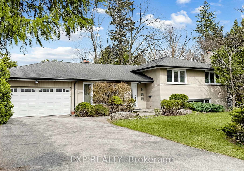 261-pinehurst-drive-oakville-ontario-w13004970