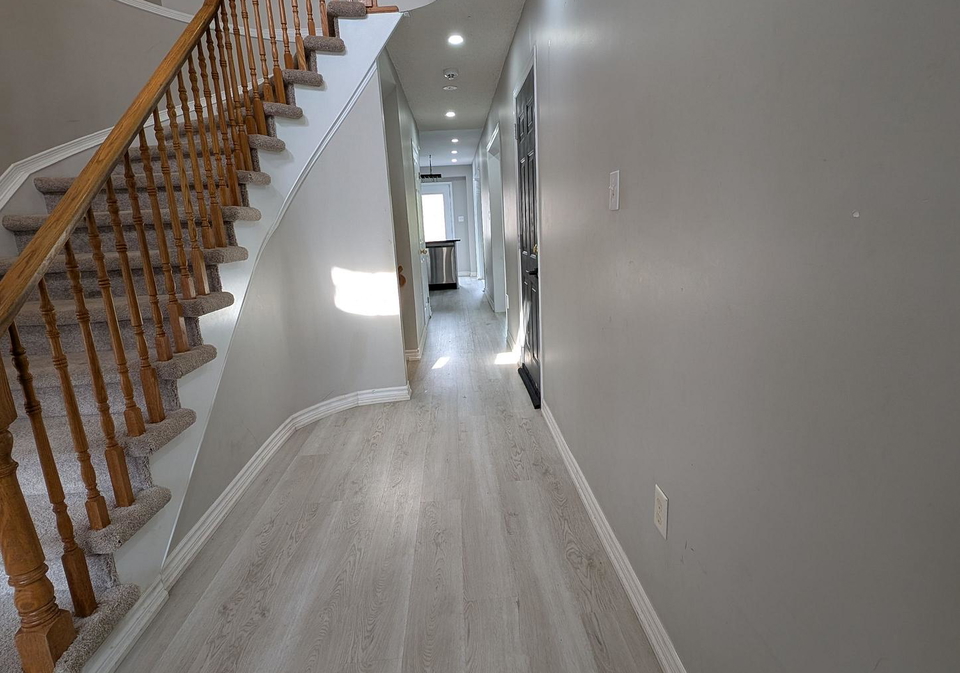 1411-tobyn-drive-burlington-ontario-w13004982