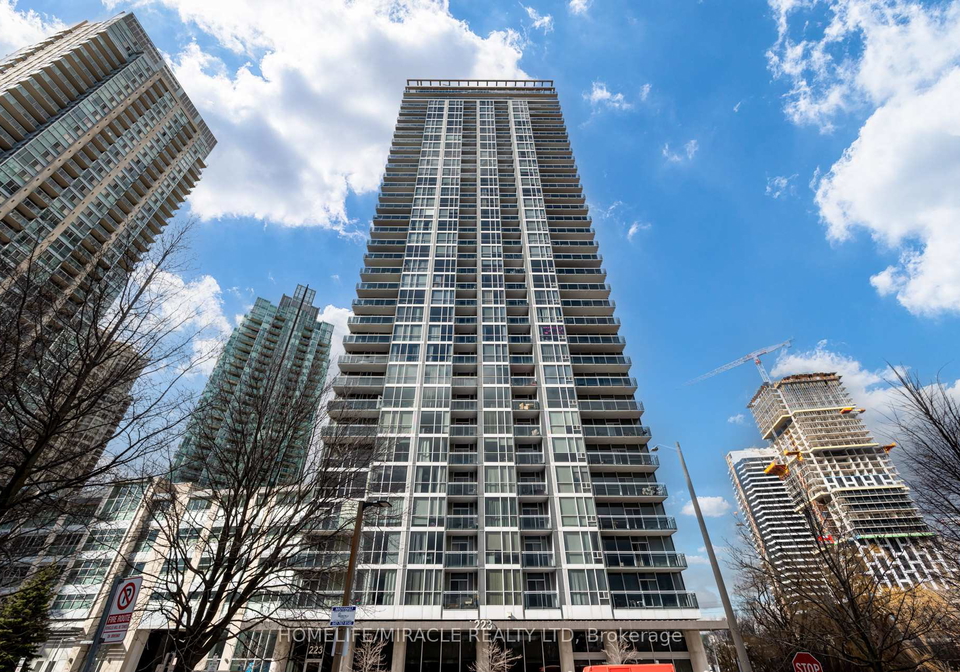 223-webb-drive-mississauga-ontario-w13005000