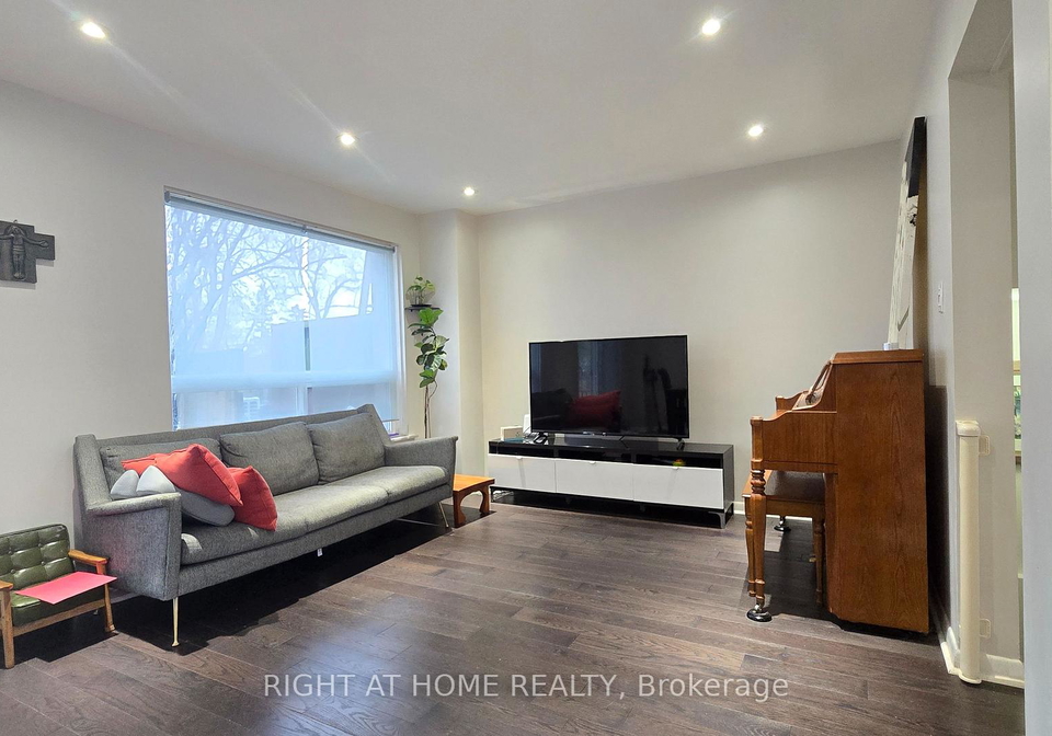 1379-rock-court-mississauga-ontario-w13005032
