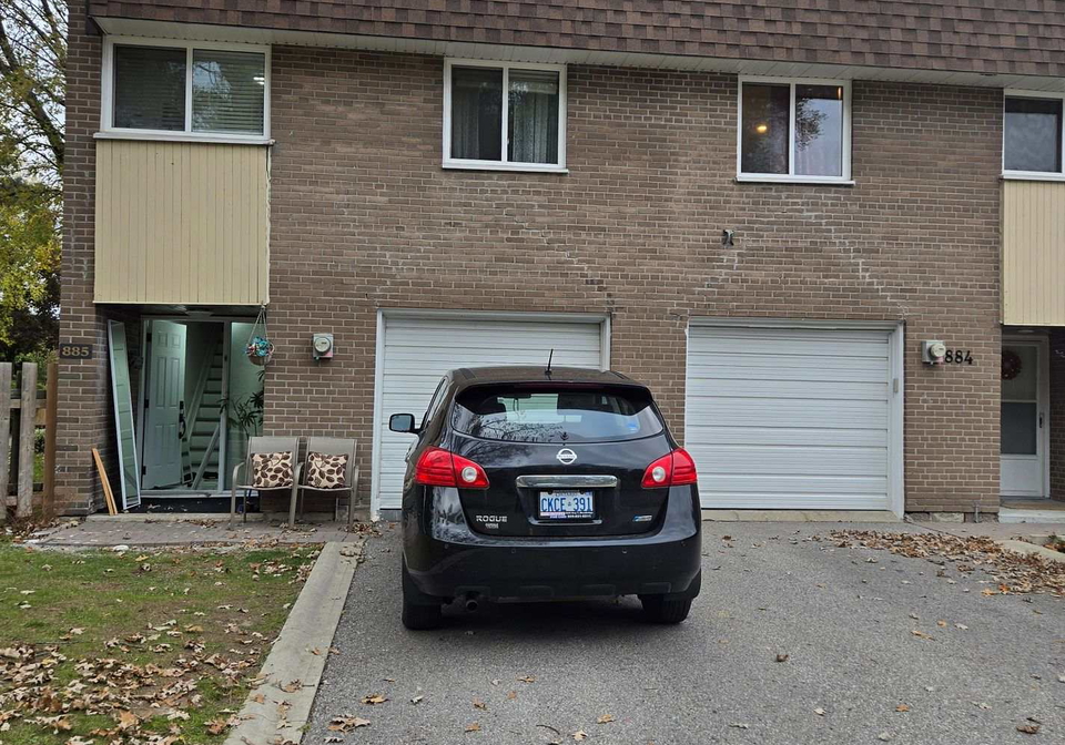 36-tandridge-crescent-etobicoke-ontario-w13005132