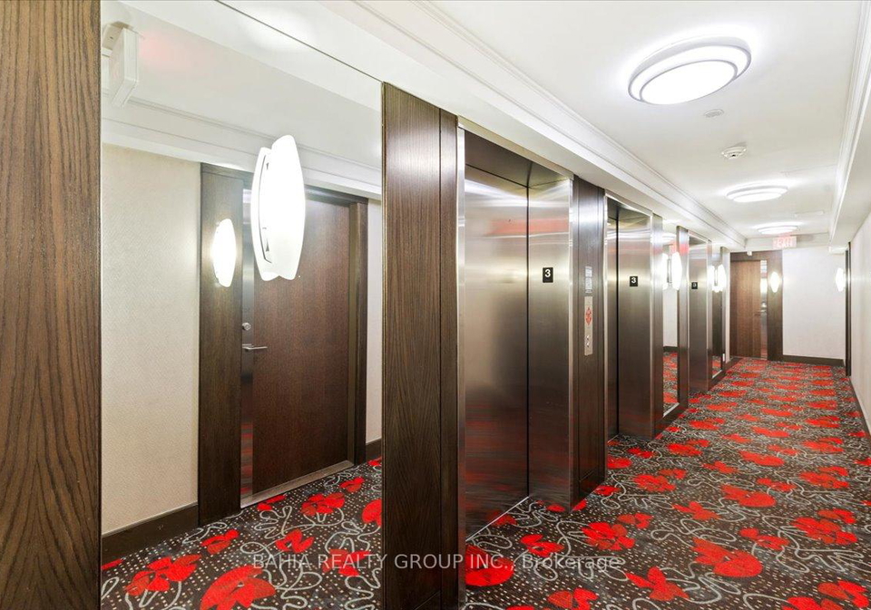 6-eva-road-etobicoke-ontario-w13005250