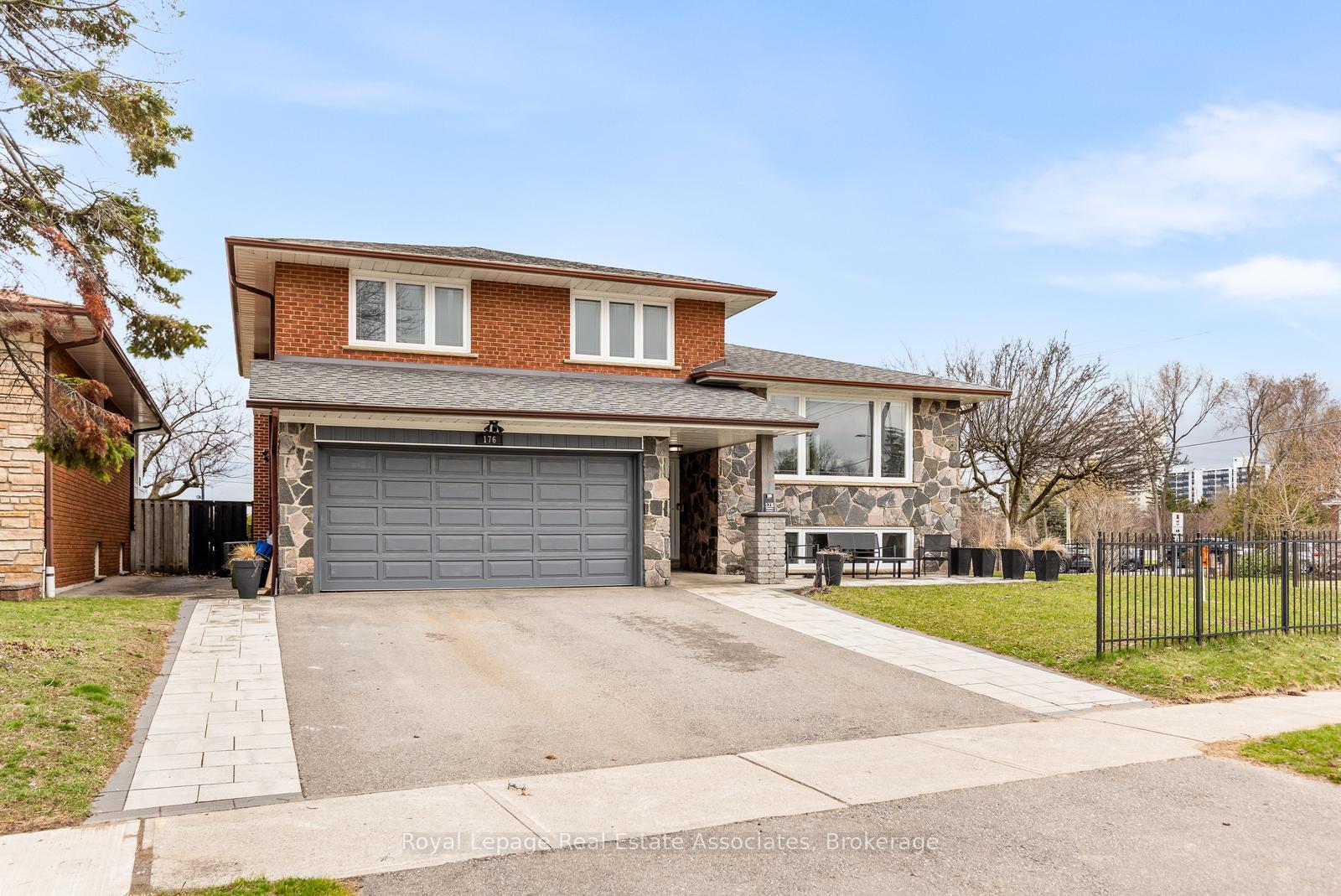 176-daphne-avenue-mississauga-ontario-w13005340