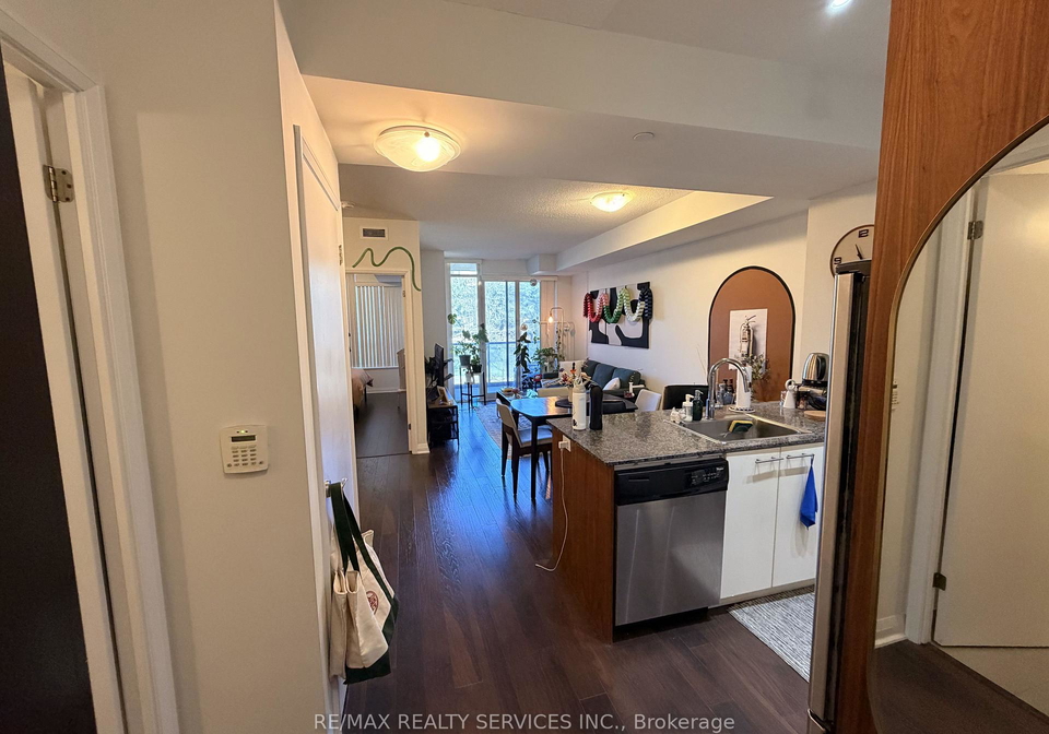 1-valhalla-inn-road-etobicoke-ontario-w13005414
