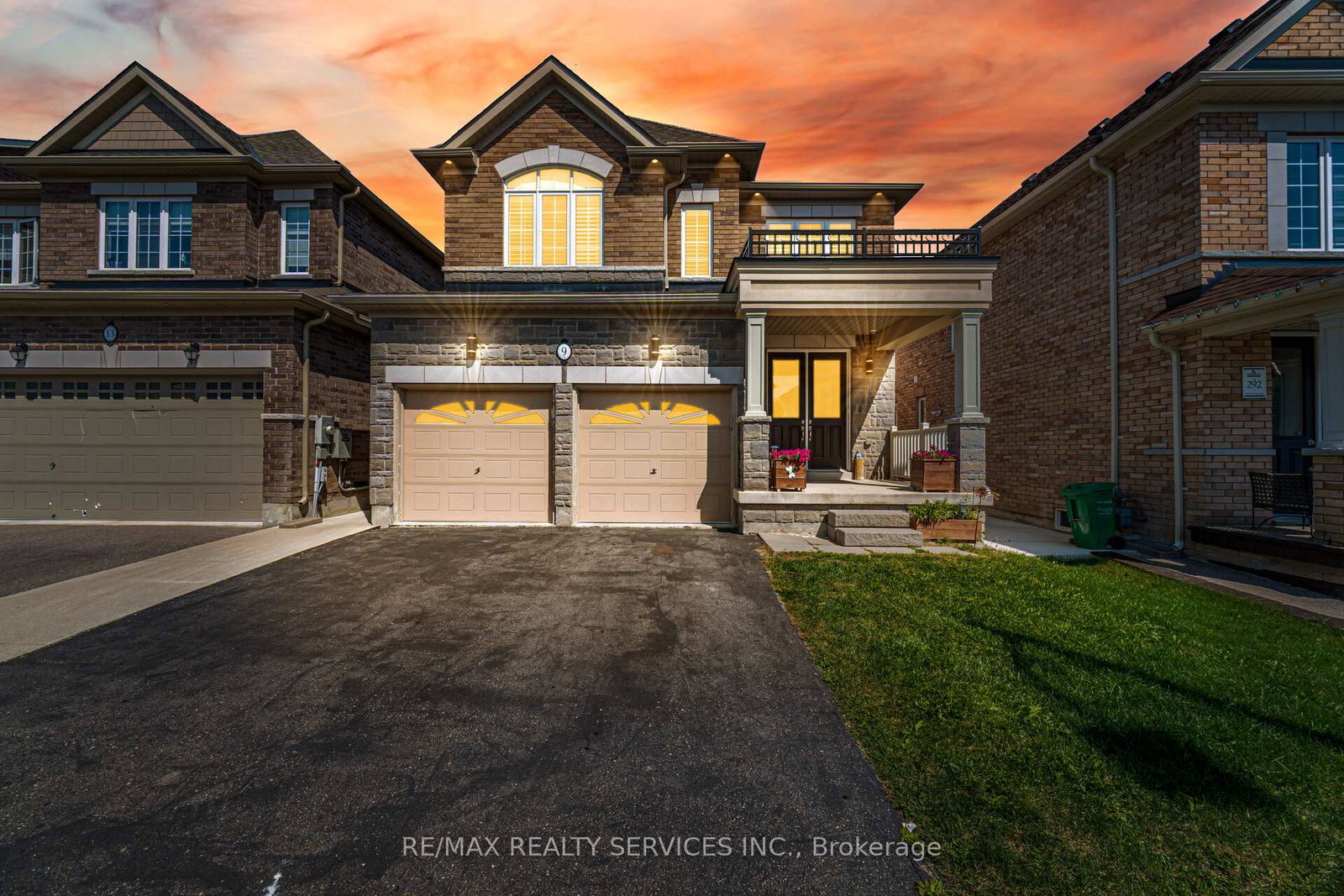 9-meadowcreek-road-caledon-ontario-w13005496
