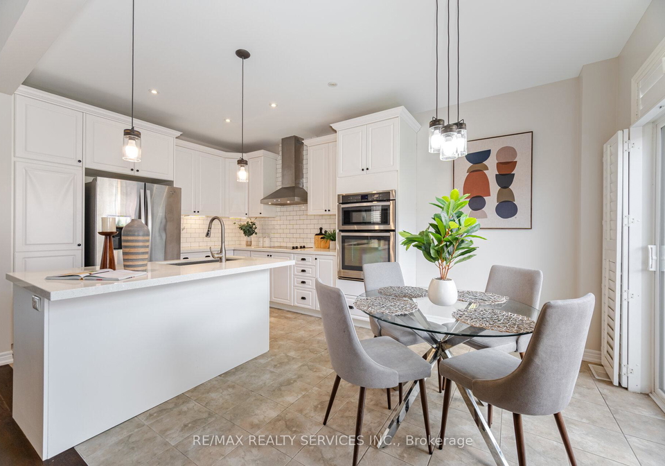 9-meadowcreek-road-caledon-ontario-w13005496