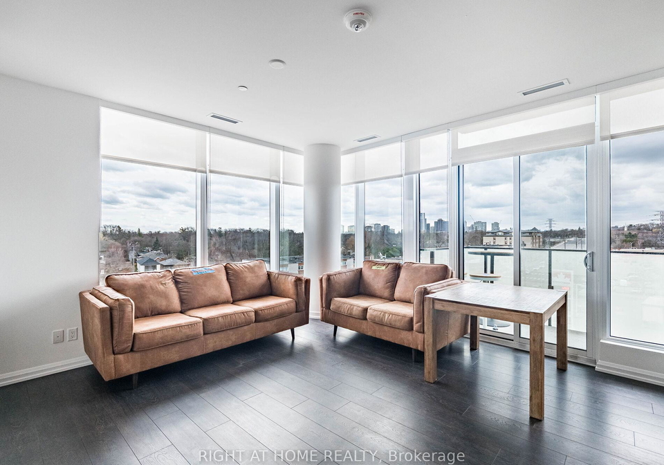 4208-dundas-street-etobicoke-ontario-w13005644