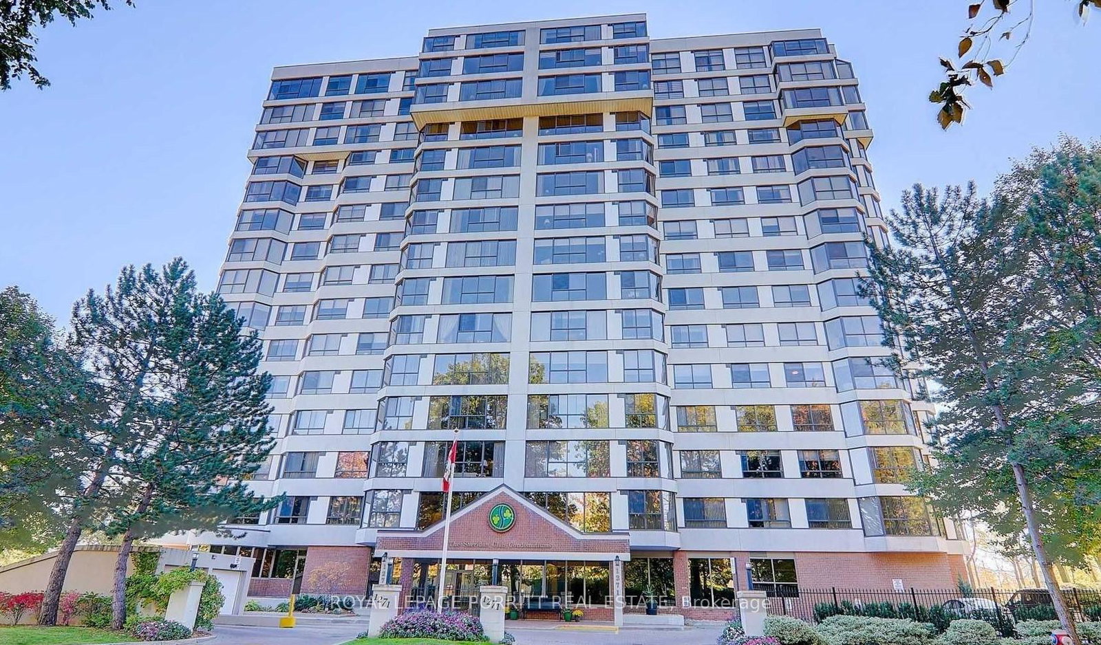 1271-walden-circle-mississauga-ontario-w13005660