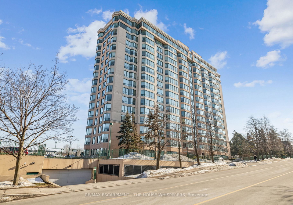 100-millside-drive-milton-ontario-w13005814
