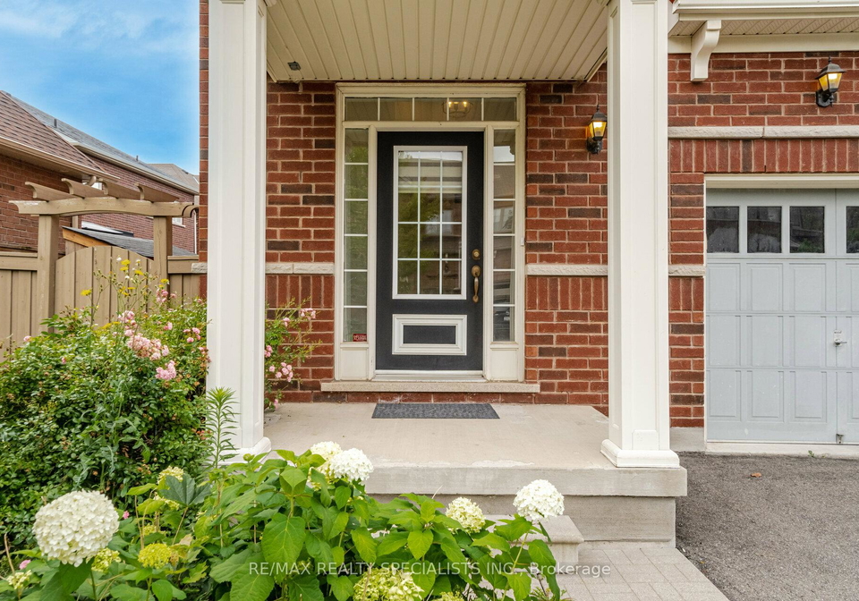 342-giddings-crescent-milton-ontario-w13006254