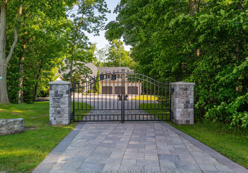 10088-old-pine-crest-road-halton-hills-ontario-w13006594