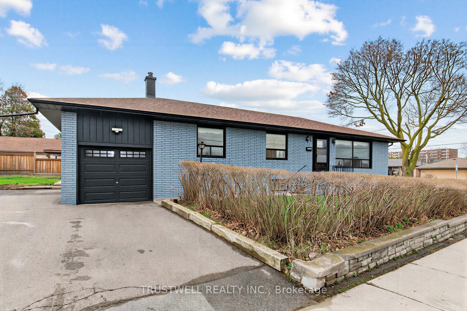 2-del-ria-road-north-york-ontario-w13006698