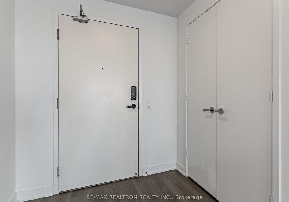 3900-confederation-parkway-mississauga-ontario-w13006778