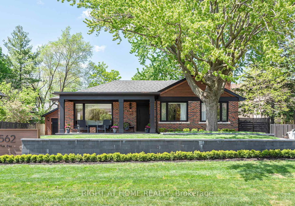 562-weir-avenue-oakville-ontario-w13006830