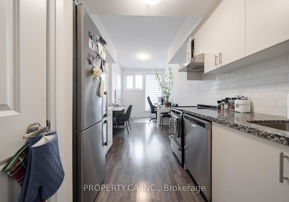 1776a-lawrence-avenue-w-north-york-ontario-w13006944