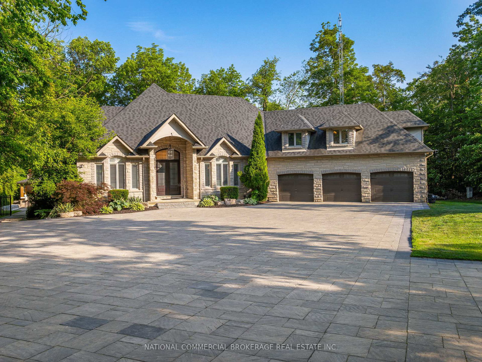 10088-old-pine-crest-road-halton-hills-ontario-w13007100