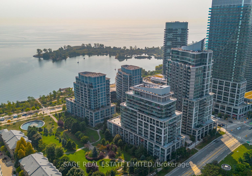2119-lakeshore-boulevard-w-etobicoke-ontario-w13007220