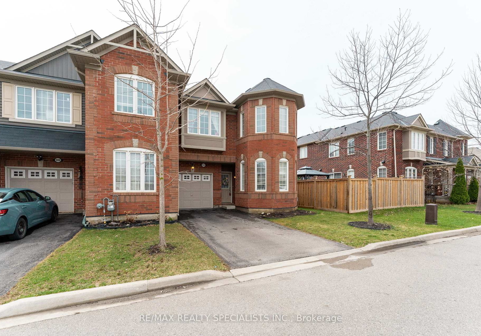 1006-stemman-place-milton-ontario-w13007222